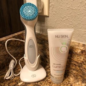 Nu Skin Lumispa Cleanser